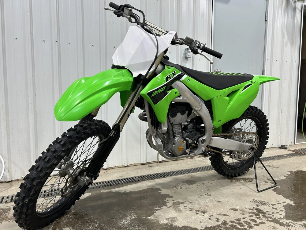 2024 Kawasaki Kx250 alt