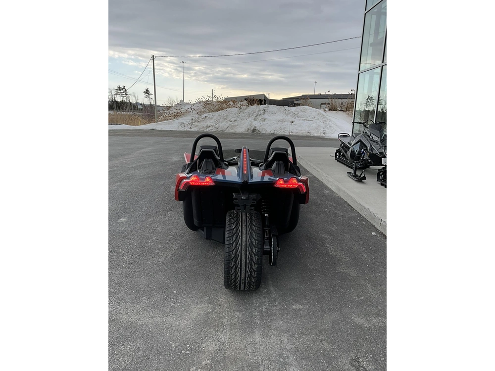 Slingshot Slr - Autodrive 2025 alt
