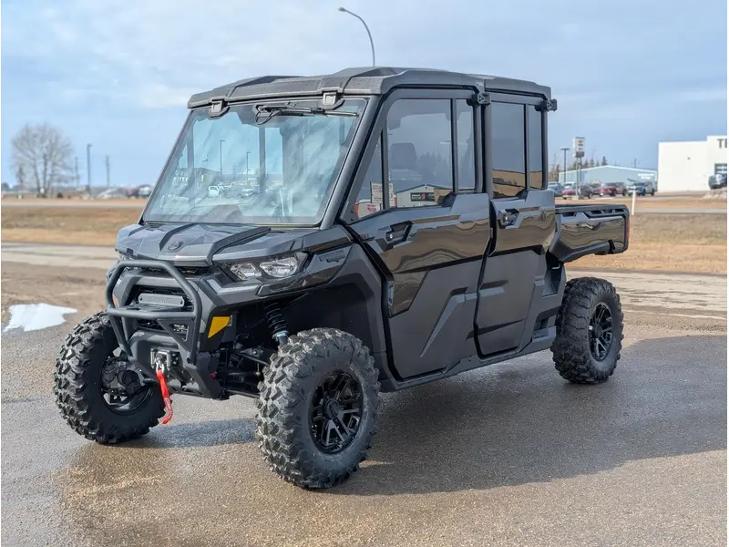 2025 Can-Am Defender Max Lone Star Cab HD10