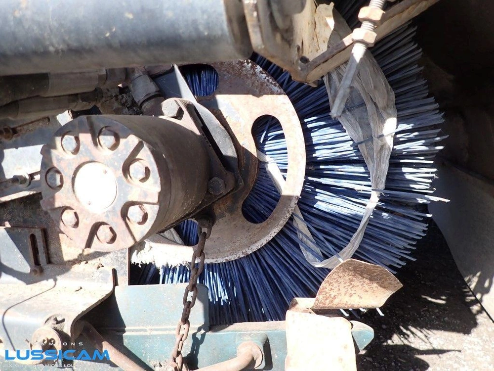 Johnston 4000 2001