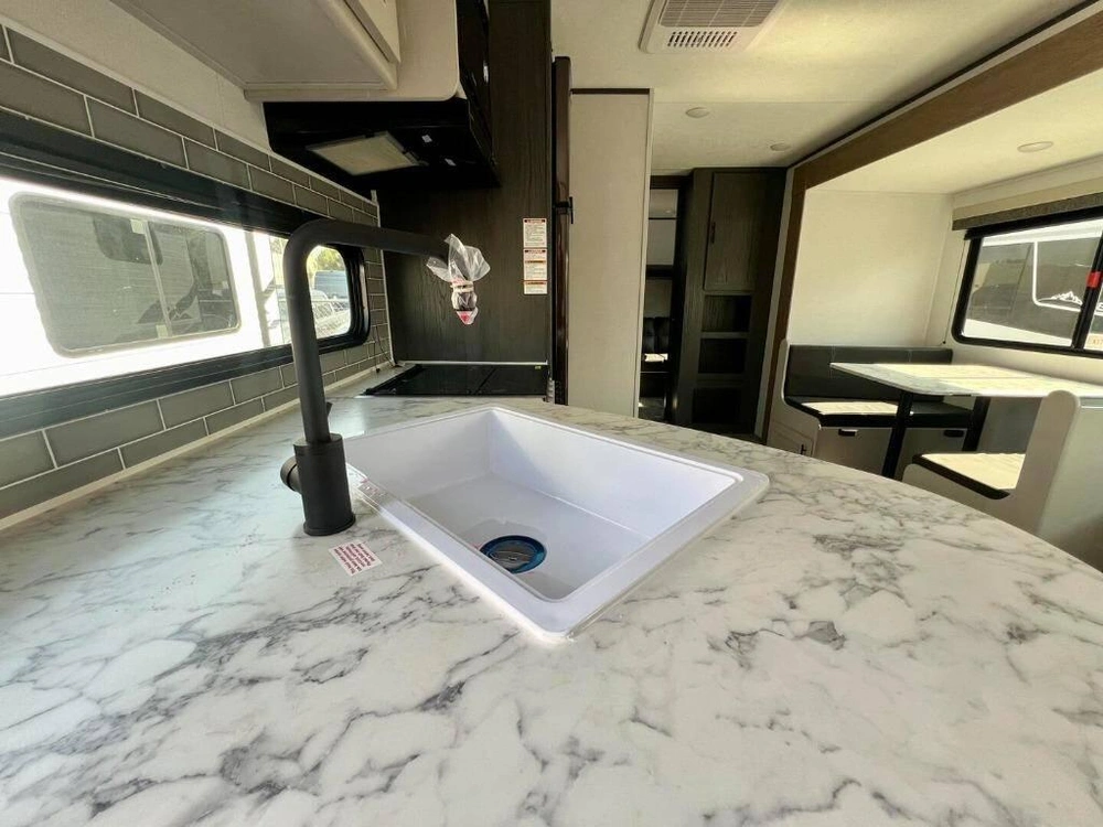 Dutchmen Colorado 29bhc 2025 alt