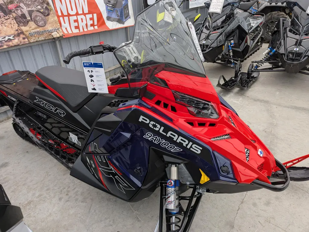 2025 Polaris 9R Indy XCR 136 Midnight Blue Metallic / Indy Red Demo