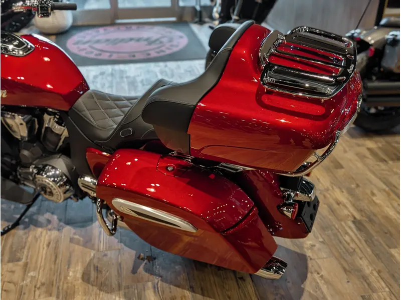 2025 Indian Motorcycle Roadmaster PowerPlus Limited with 112 + Rider Assist Package // Sunset Red Metallic w/ Genuine Leath thumbnail 13