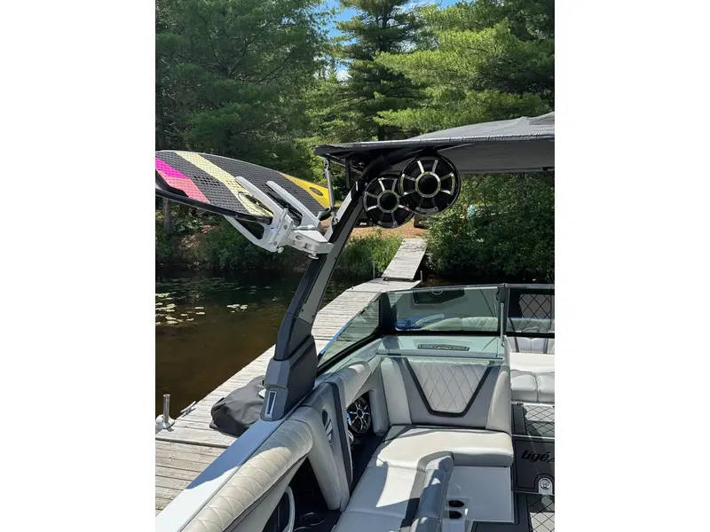 2017 Tige Boats RZX3