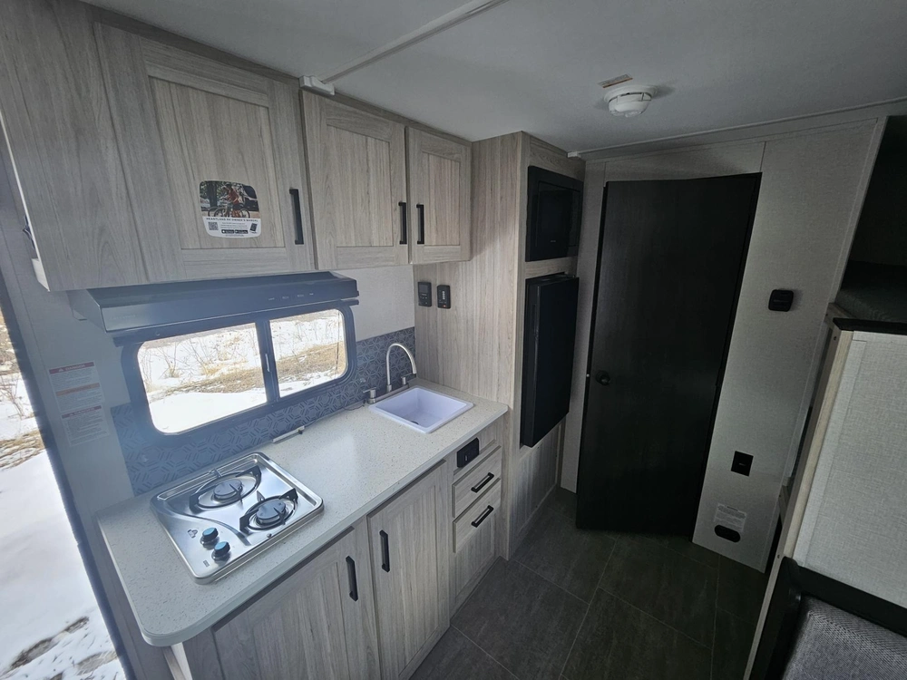 Heartland Prowler 17bhlx Meilleur Prix Au Québec 2025 alt