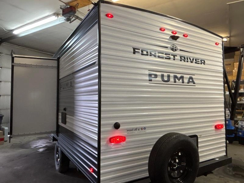 Palomino Ultra Lite 18bhx 8 Wide 2025 alt