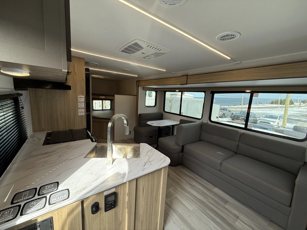 Cruiser 27bh Avenir 2025 alt