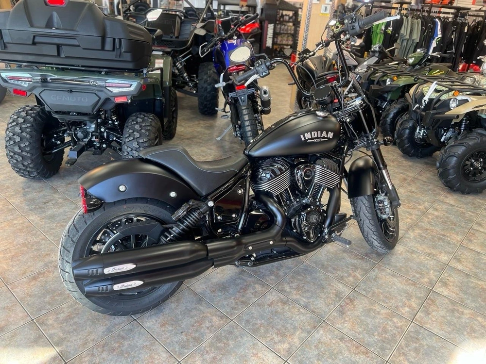 Indian Motorcycle Sport Chief Dark Horse 2023 alt