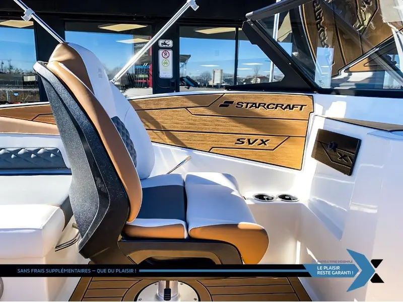 Starcraft SVX 190 OB 140HP deck boat bateau Ponté 2025