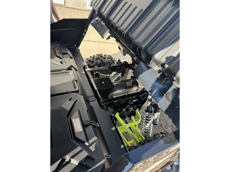 2025 Kawasaki Teryx S LE