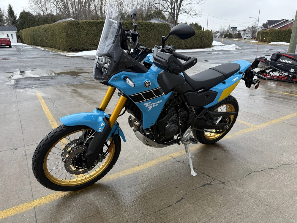 2025 Yamaha Tenere 700 alt