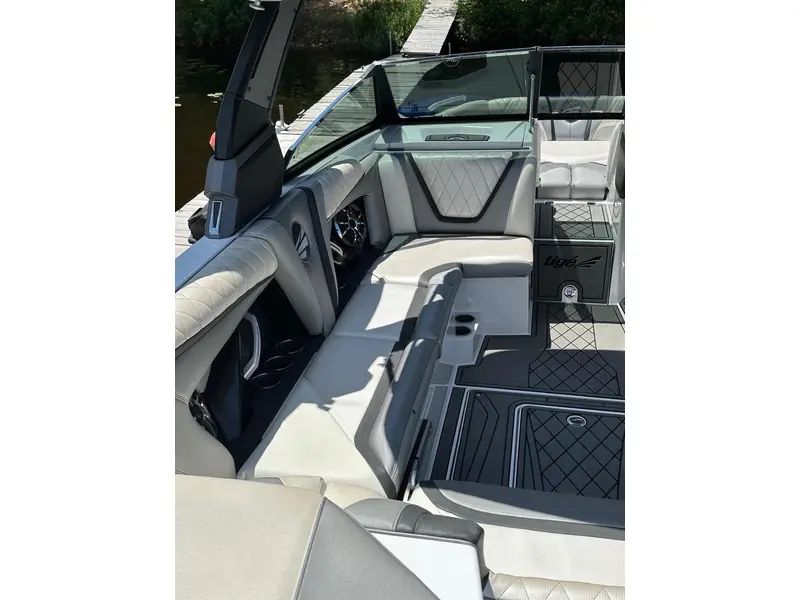 2017 Tige Boats RZX3