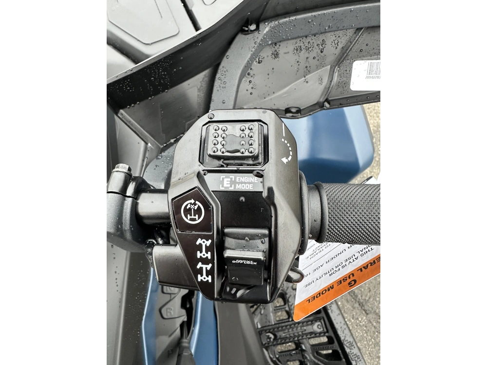 2025 Can-am Outlander Max Ltd 1000r alt