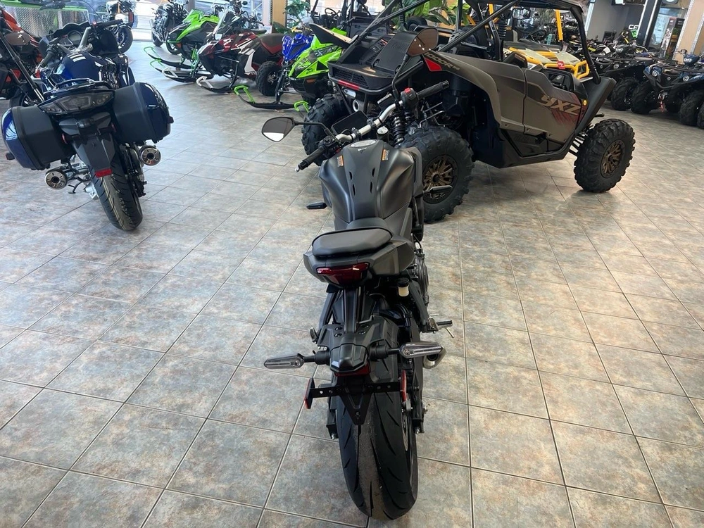 Yamaha Mt-07 2025 alt