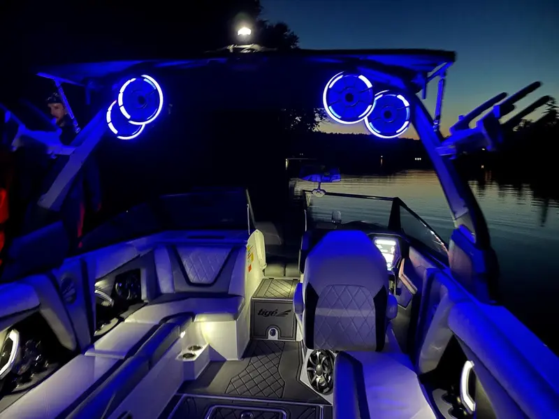 2017 Tige Boats RZX3