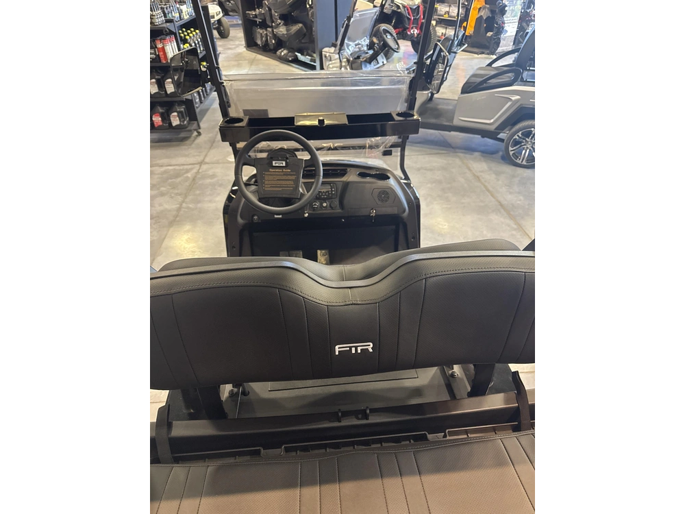 2025 Ftr Model 2+2 alt