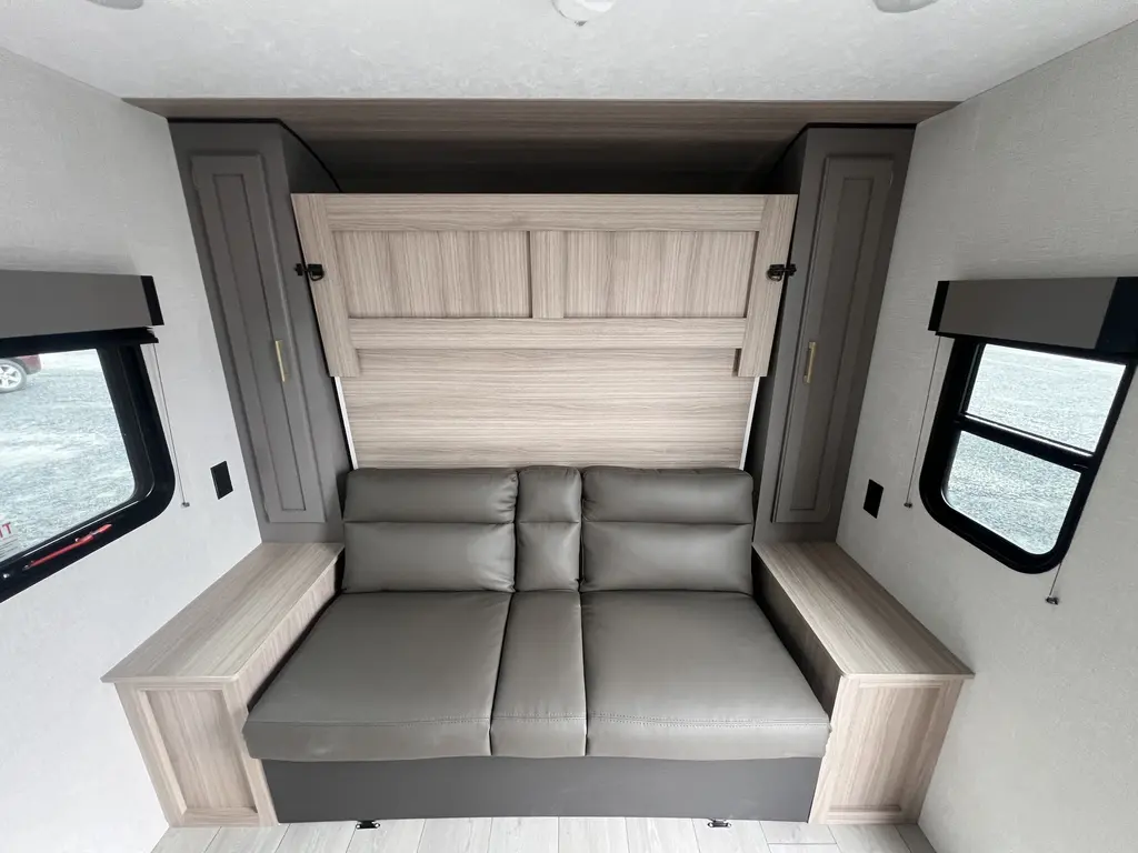 New 2026 KZ-RV SPORTSMEN CLASSIC in Saint-Jean-sur-Richelieu