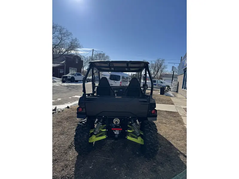 2025 Kawasaki Teryx S LE