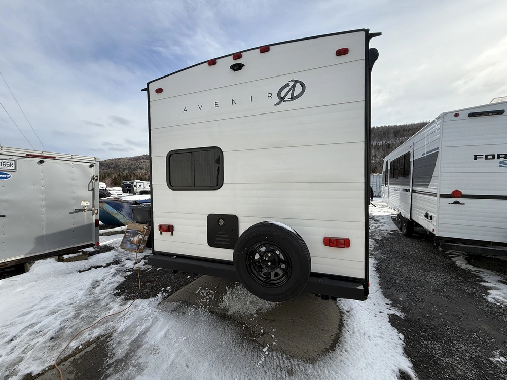 Cruiser 27bh Avenir 2025 alt