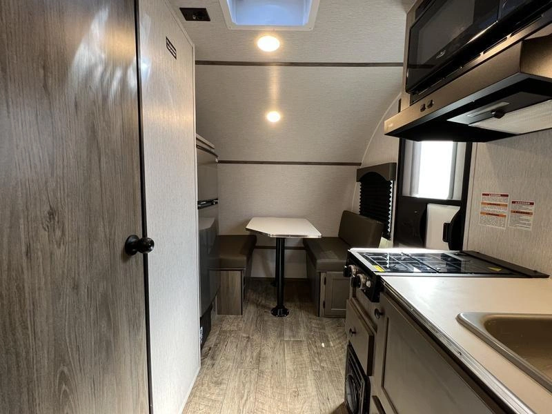 Sunset Park Rv Sunray 149 Seulement 2260 Lbs 2026 alt
