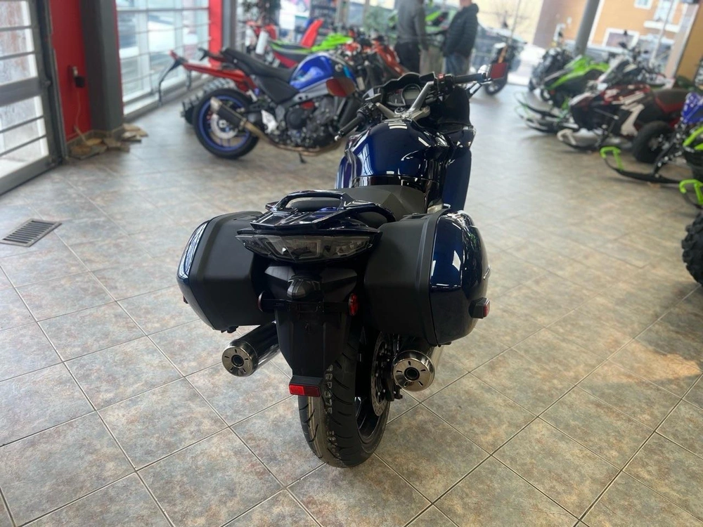 2025 Yamaha Fjr1300 alt