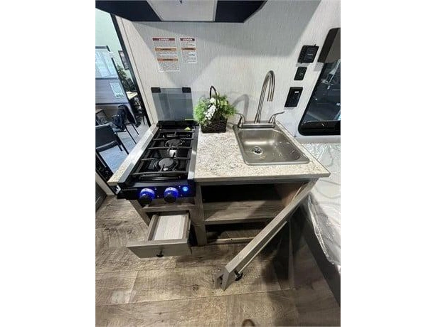 Sunset Park Rv Sunray 149 Seulement 2260 Lbs 2026 alt
