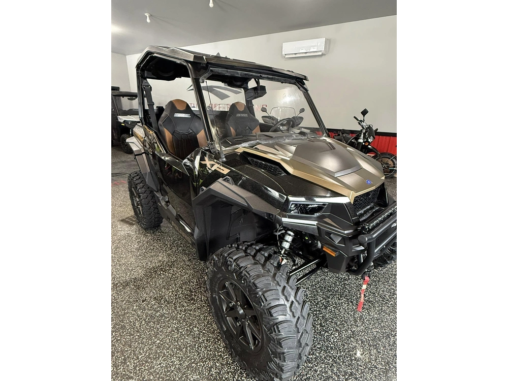 2023 Polaris General Xp 1000 Ultimate alt