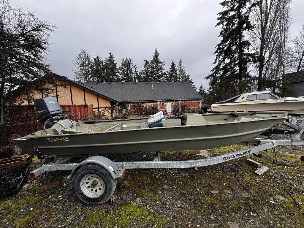 2004 Lund Boat Co 1648 BOAT MOTOR TRAILER PACKAGE - DEMO 