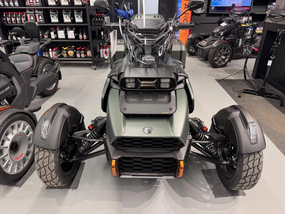 Can-am Canyon Redrock Spyder 2025 alt