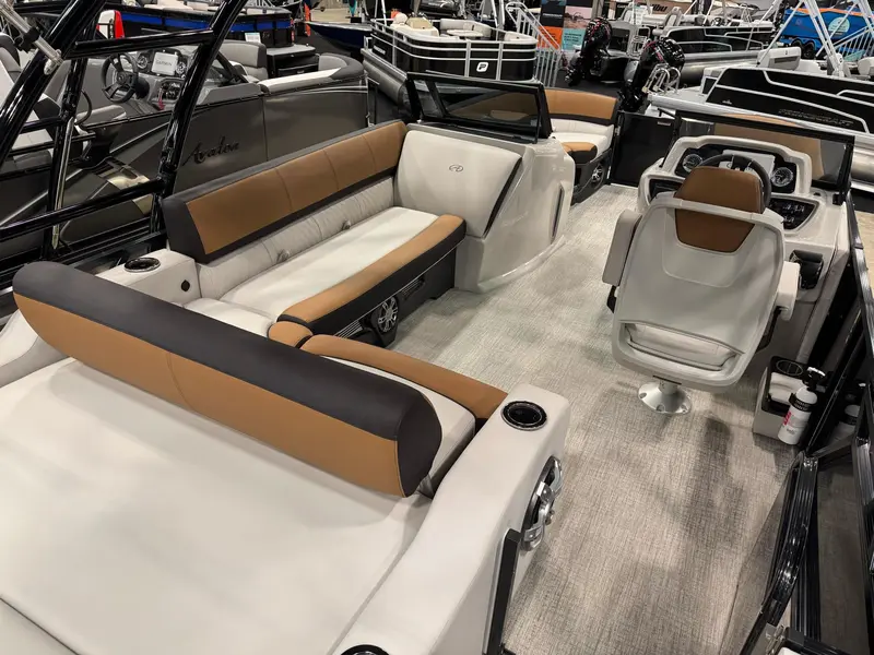 2024 Avalon LSZ Versatile Rear Bench Windshield ST:20516