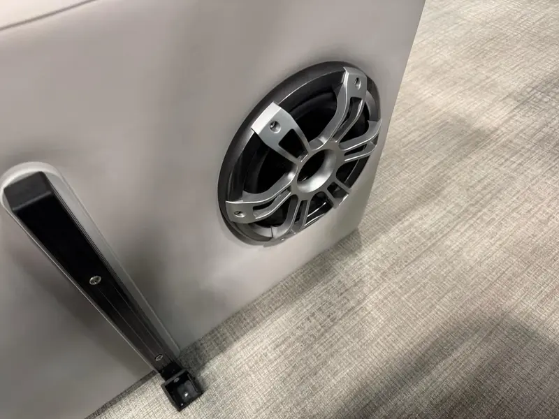 2024 Avalon LSZ Versatile Rear Bench Windshield ST:20516