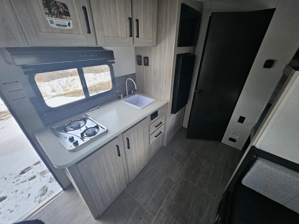 Heartland Prowler 17bhlx Meilleur Prix Au Québec 2025 alt