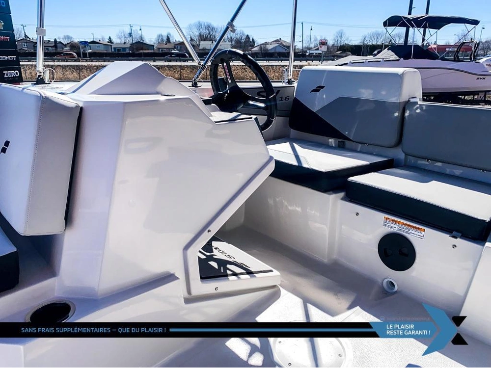 2025 Starcraft Sv 16 Ob 75hp Deck Boat Bateau Ponté Element E16 Bayliner alt