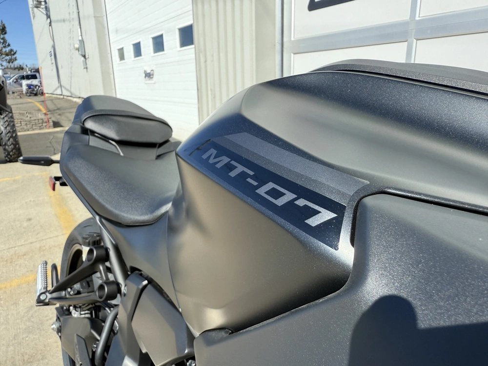 2025 Yamaha Mt-07 alt