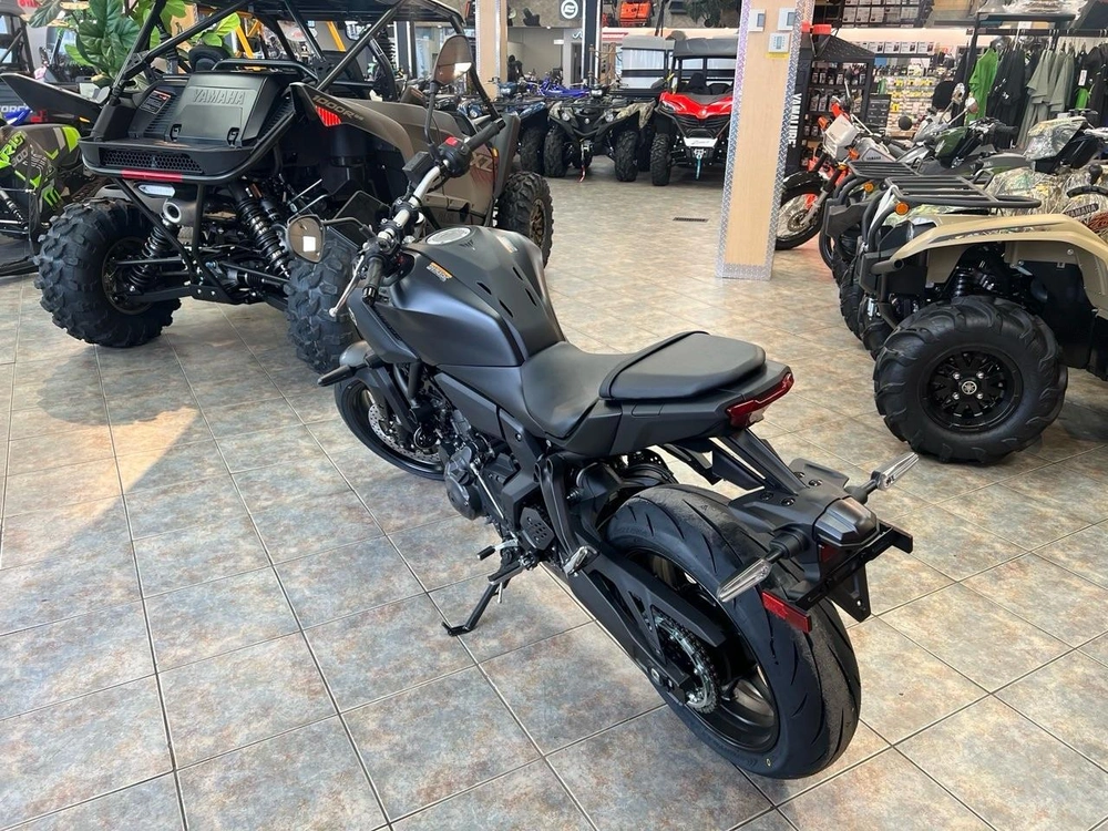 Yamaha Mt-07 2025 alt