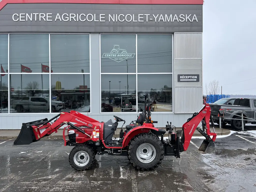 2022 Mahindra 1626HST