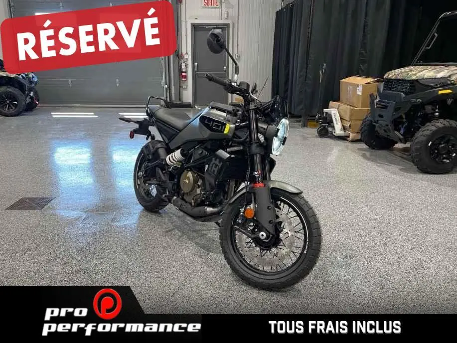 2024 Husqvarna Svartpilen 401 