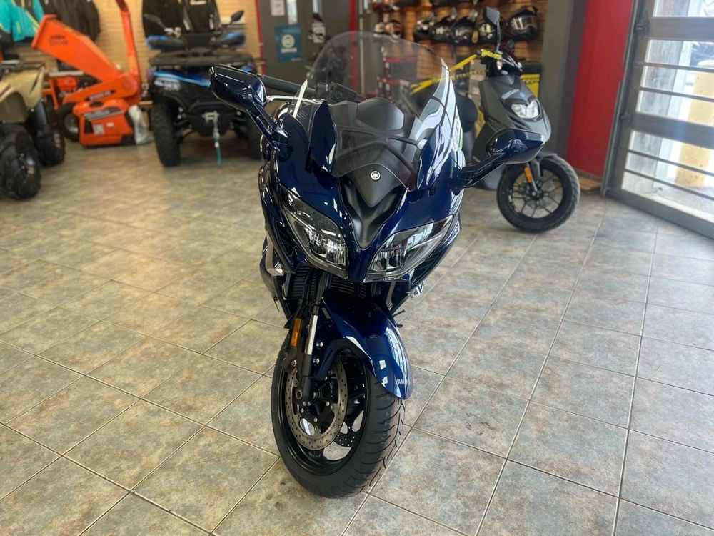 2025 Yamaha Fjr1300 alt