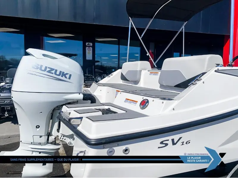 STARCRAFT SV 16 OB 75HP deck boat bateau Ponté 2025