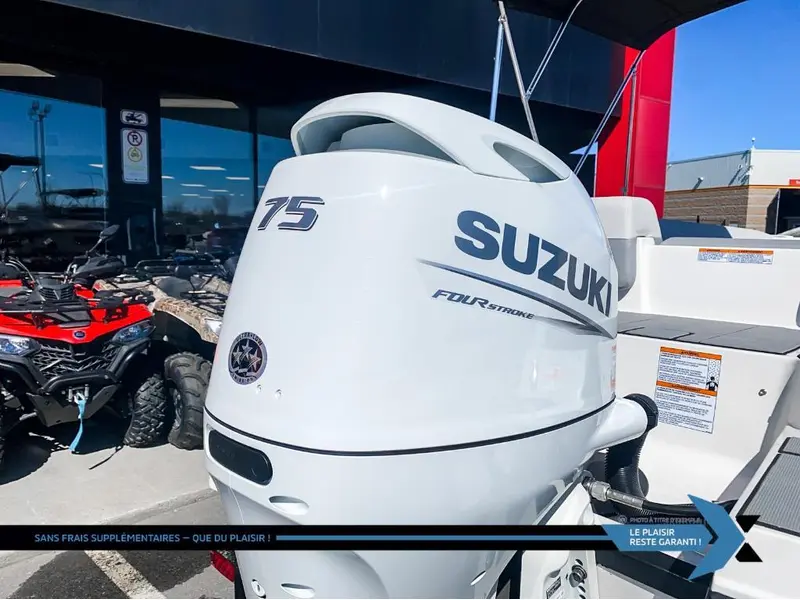 STARCRAFT SV 16 OB 75HP deck boat bateau Ponté 2025