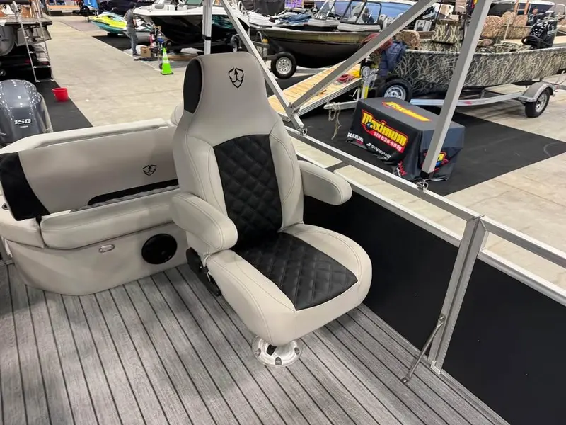 Armada DRAKKAR 23 SB 2025