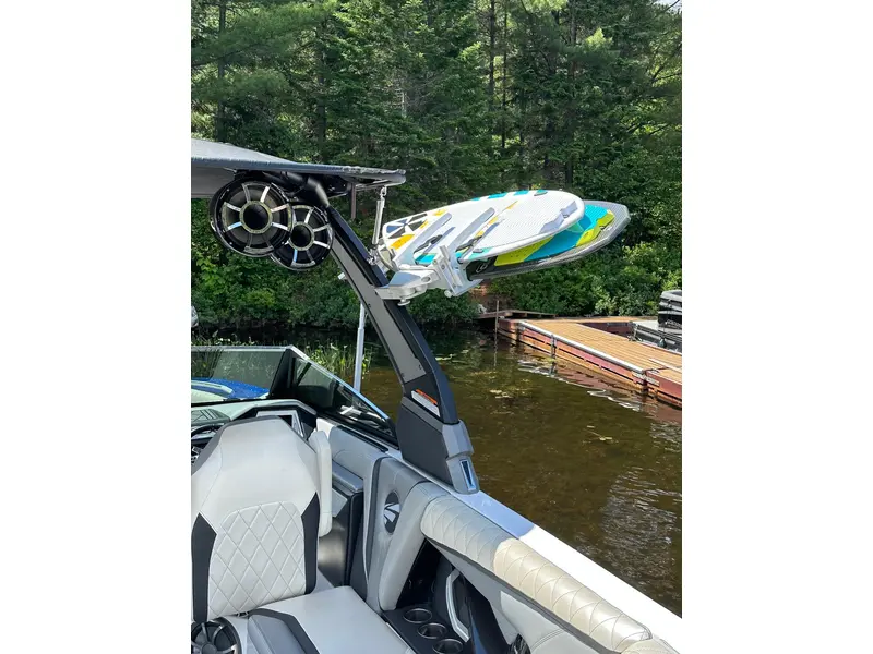 2017 Tige Boats RZX3