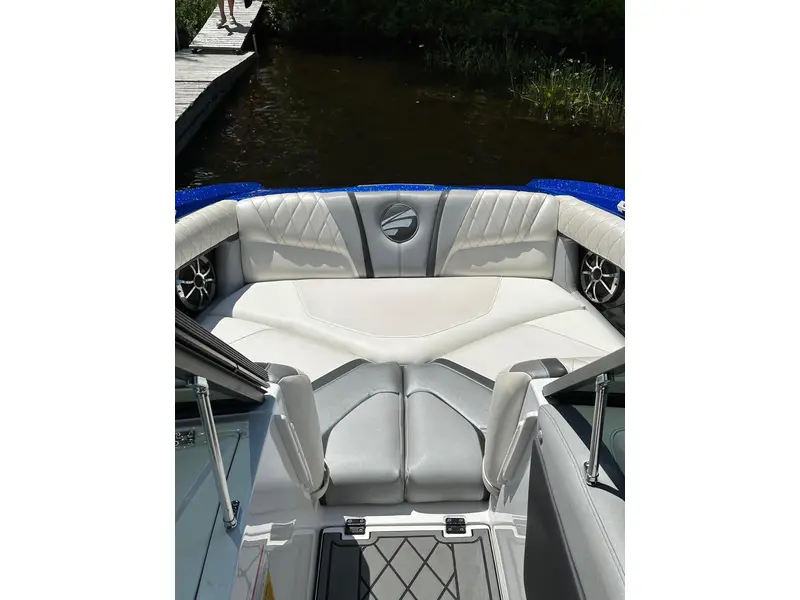 2017 Tige Boats RZX3