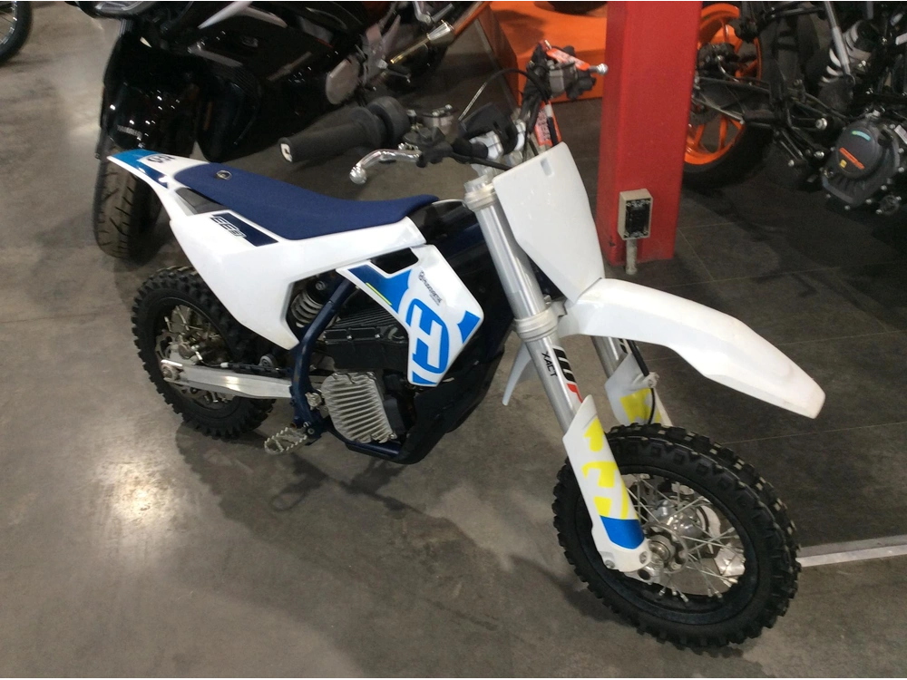 2023 Husqvarna Ee 3 alt