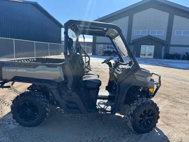 2024 Can-am Hd10 Xt alt