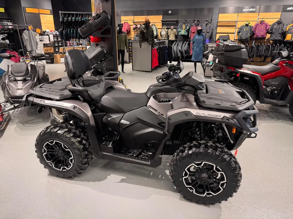 Can-Am OUTLANDER  MAX XT 850 2025