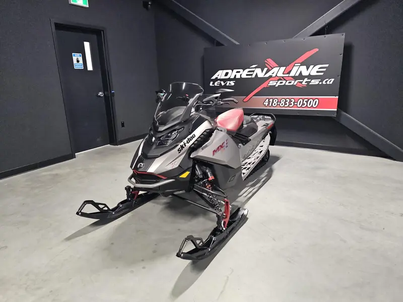 2023 Ski-Doo MXZ X-RS 850