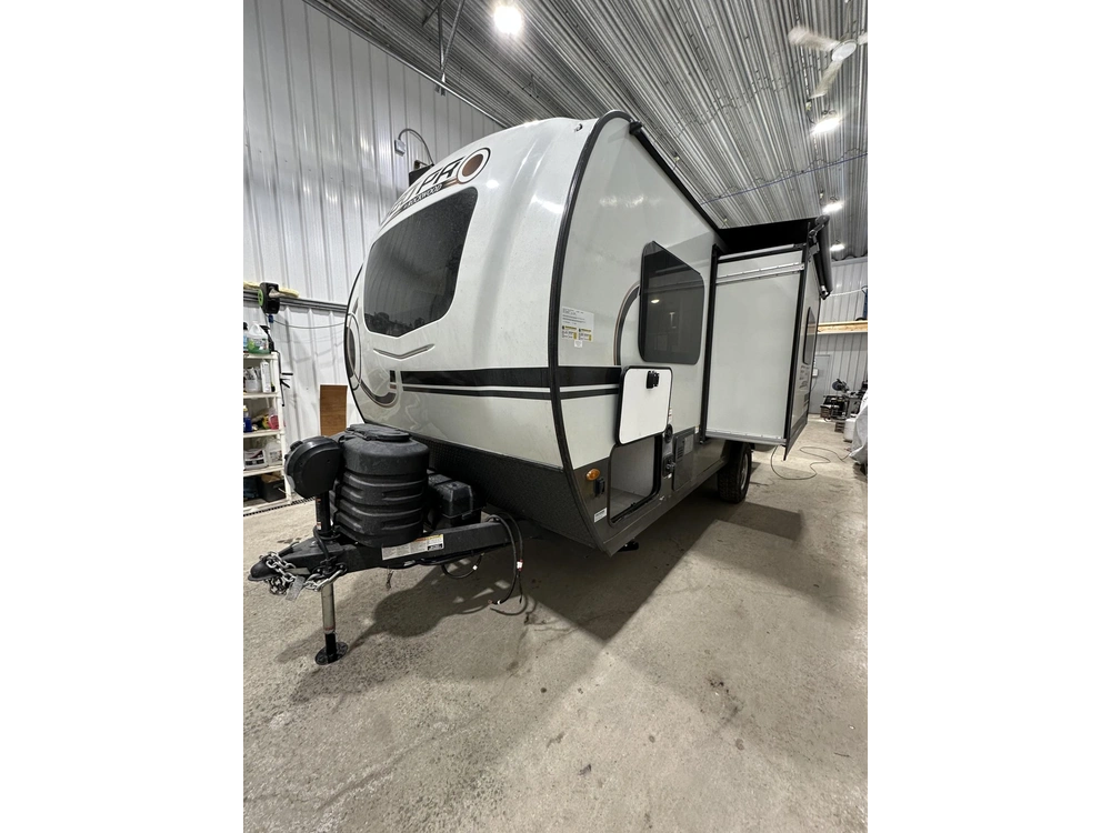 2025 Forest River 19fbs alt