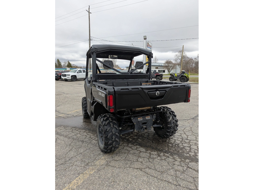 2024 Can-am Ssv Def Xt 64 Hd10 Bk 24 Xt alt