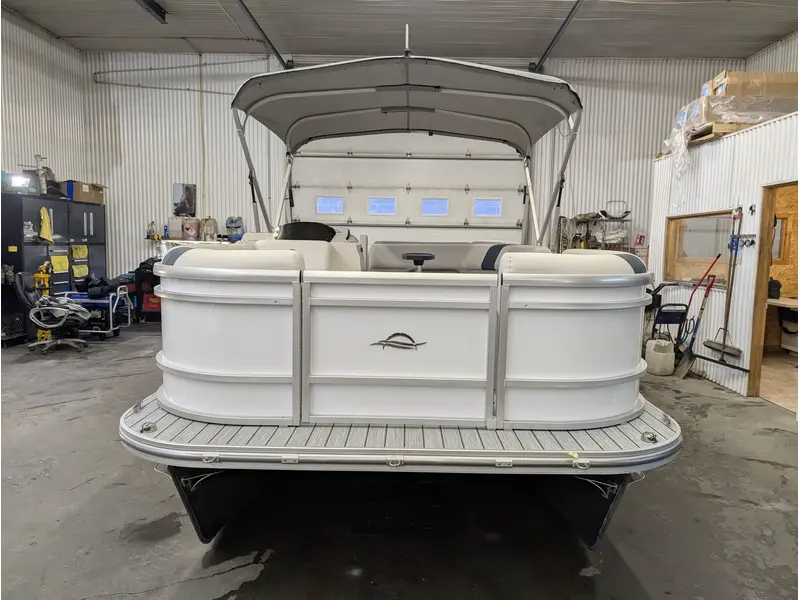 A - G3 Boats SunCatcher Select 18C 2025